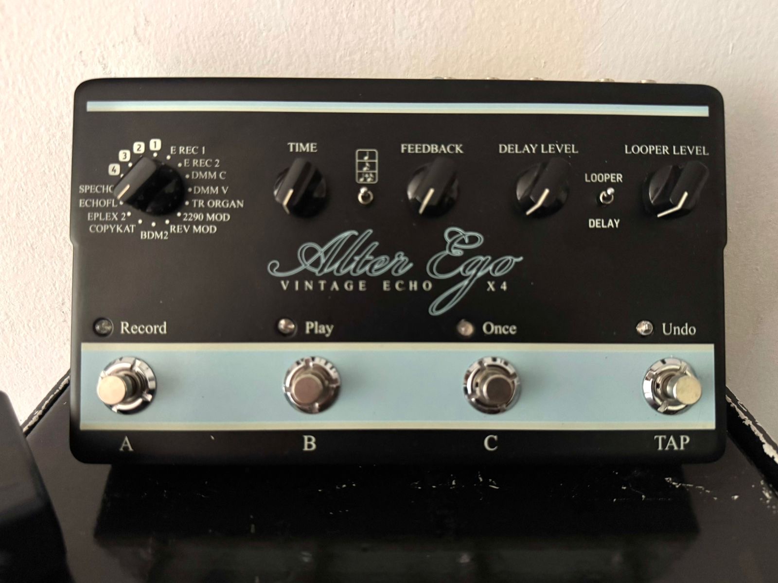 f4ddf054-08a2-4944-85c4-84e71b0ce296