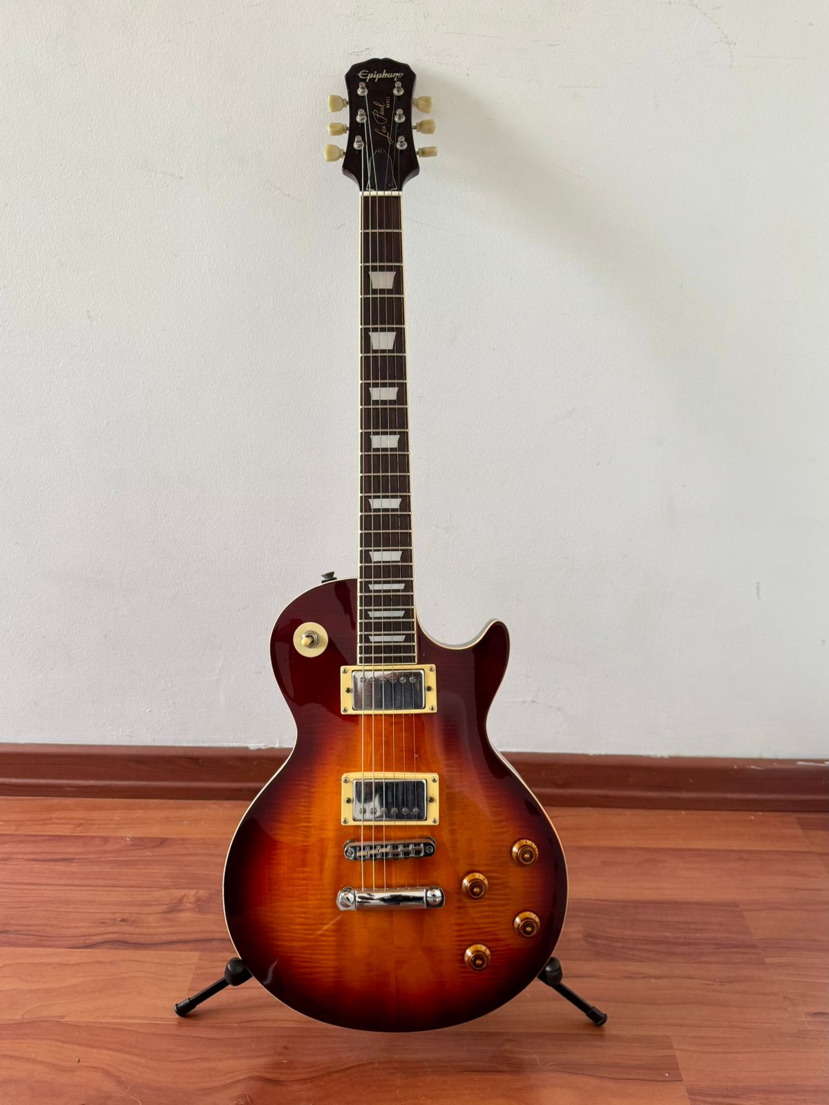 EPIPHONE LES PAUL